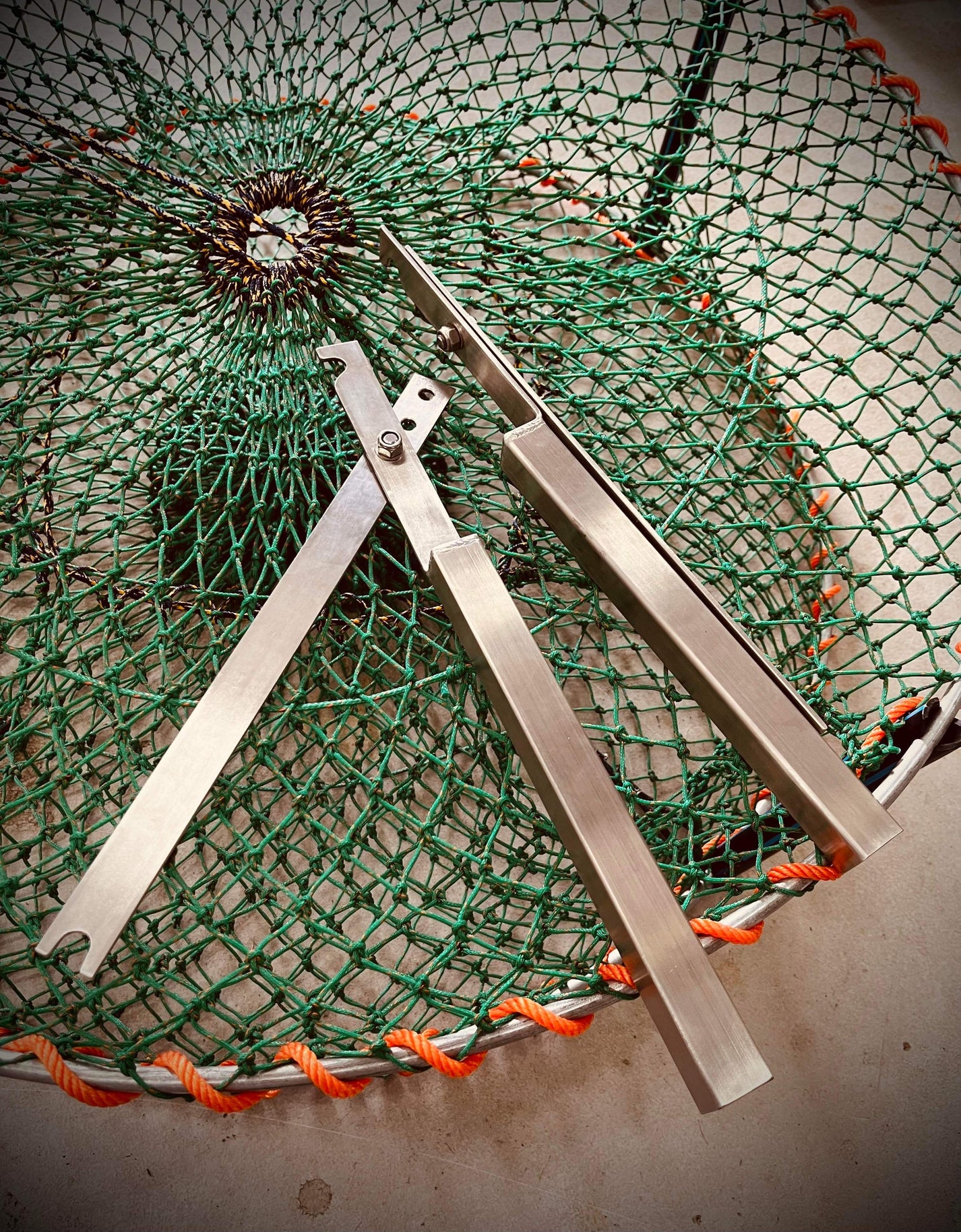 Stainless steel crab pot spreader Ironandbark